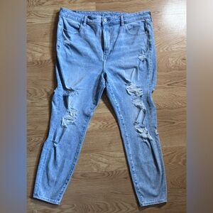American Eagle Distressed Light Blue Jeans Size 20
